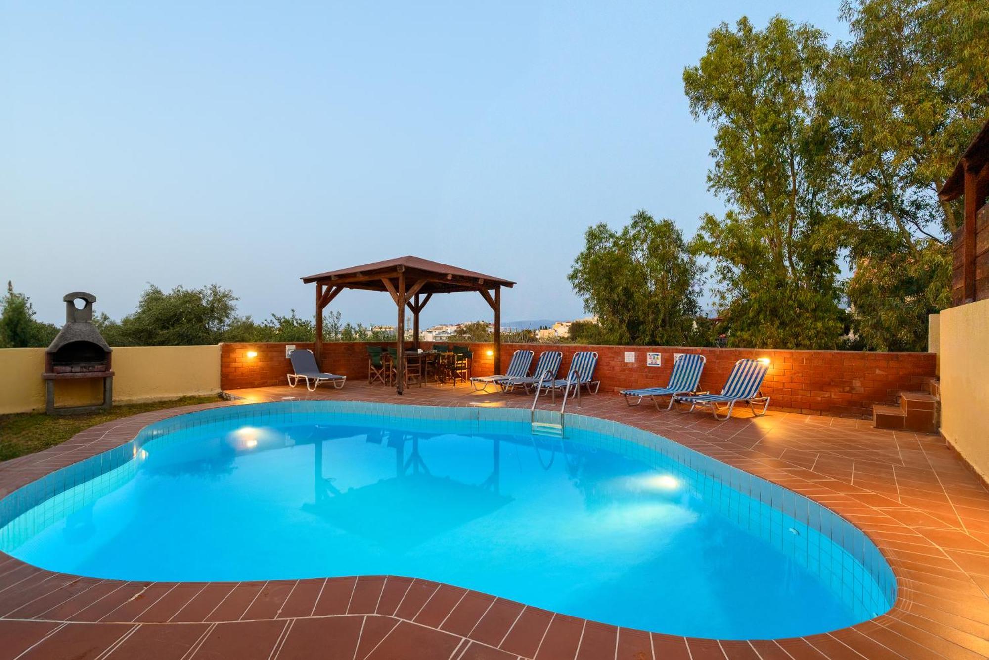 Nine Muses Villas Hersonissos  Exterior photo