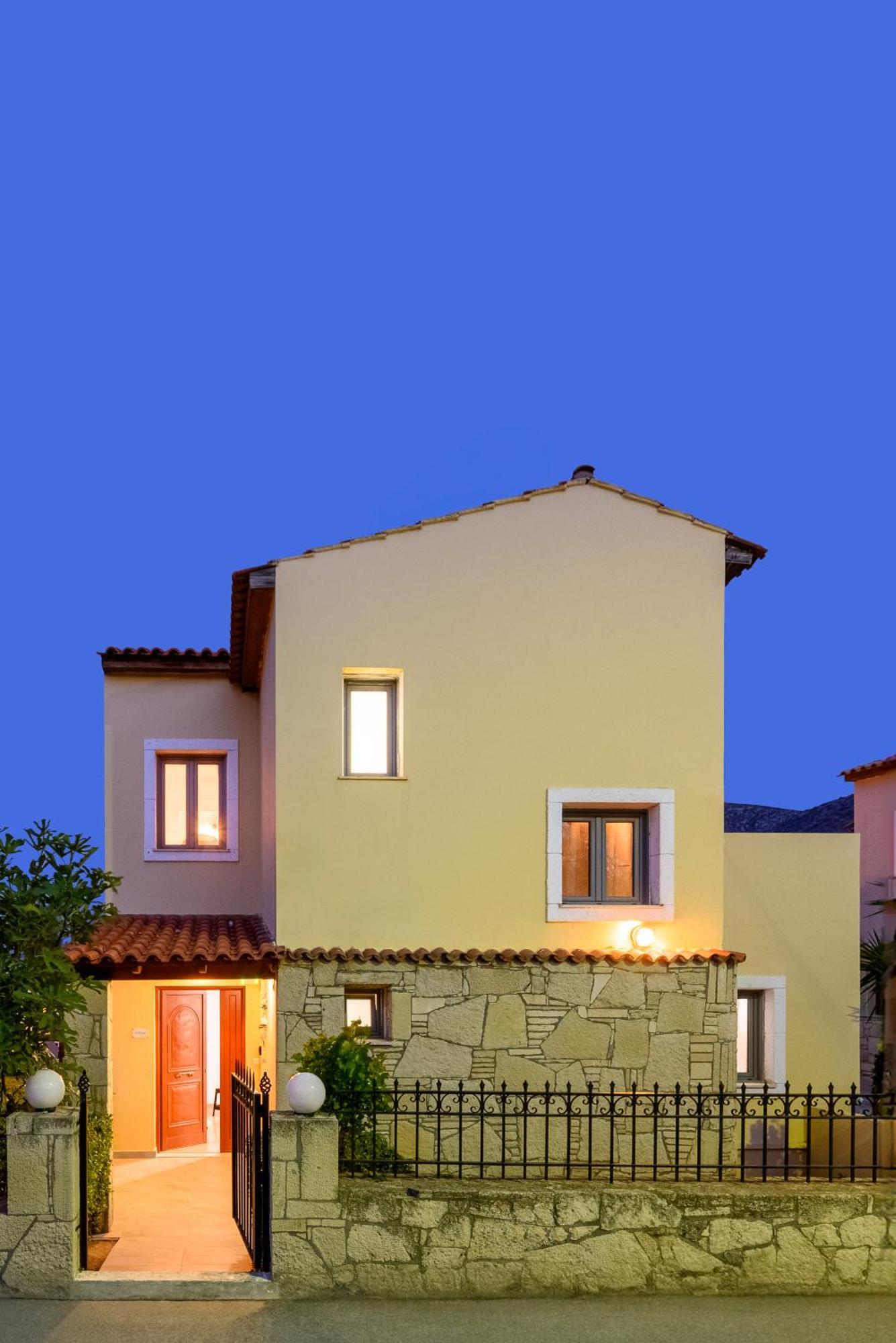 Nine Muses Villas Hersonissos  Exterior photo