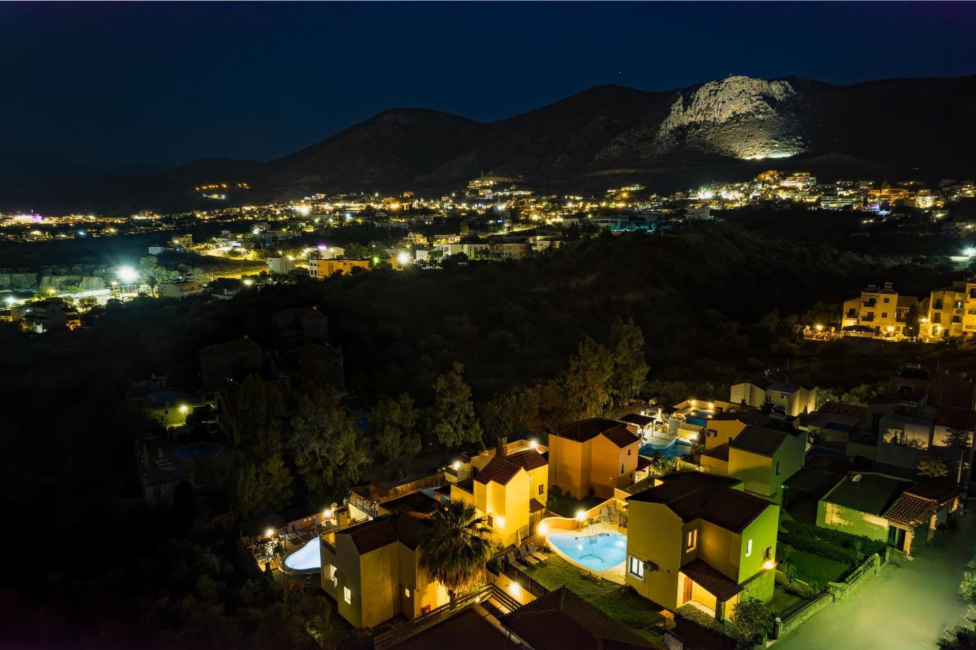 Nine Muses Villas Hersonissos  Exterior photo